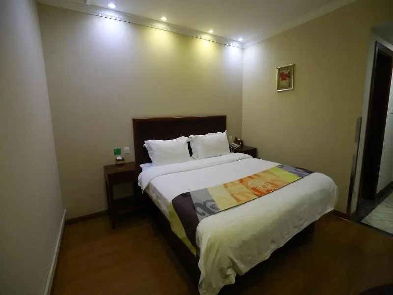 Greentree Inn Shanghai Hongqiao Hub Qibao Express Hotel