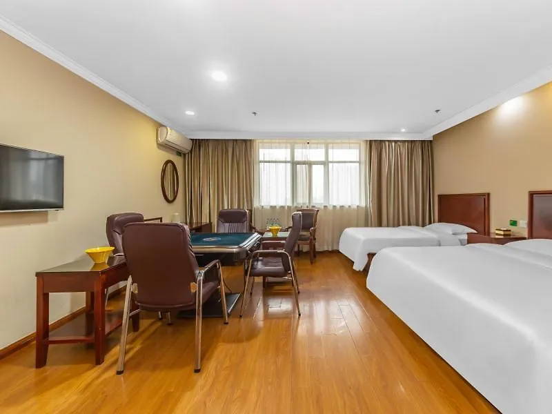 Greentree Inn Shanghai Hongqiao Hub Qibao Express Hotel 3*,